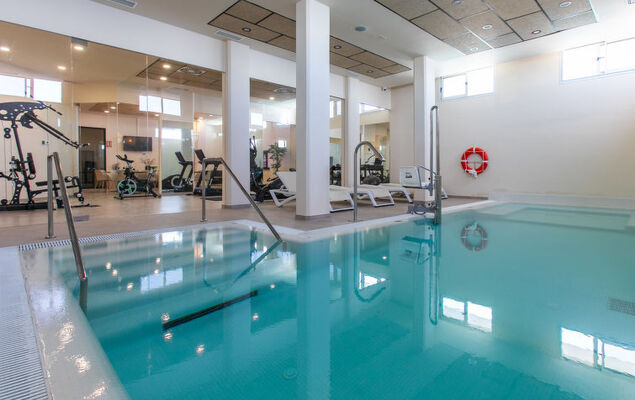 Collection View Free Spa & Padel - Photo 27